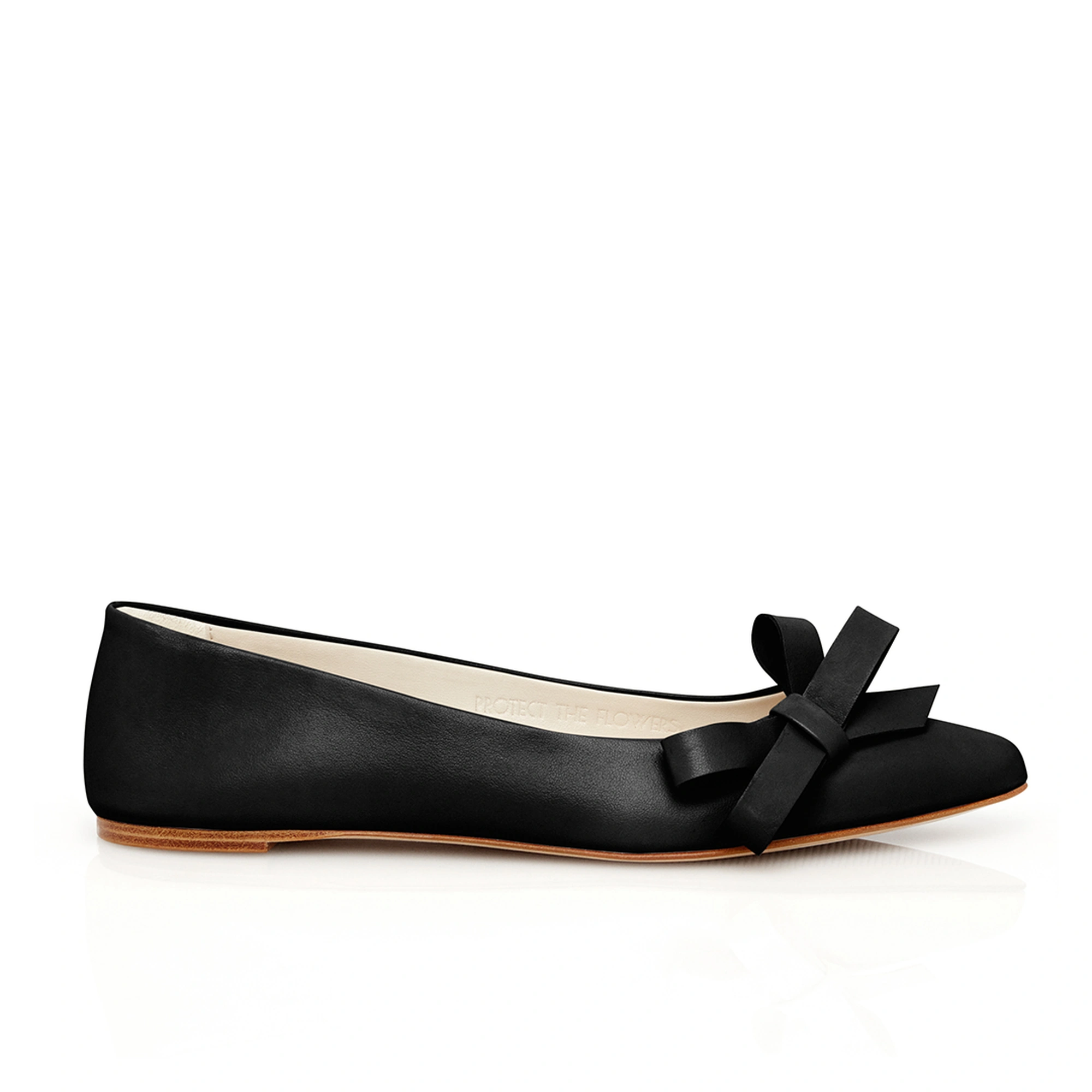 Magnolia · Nero · Side
